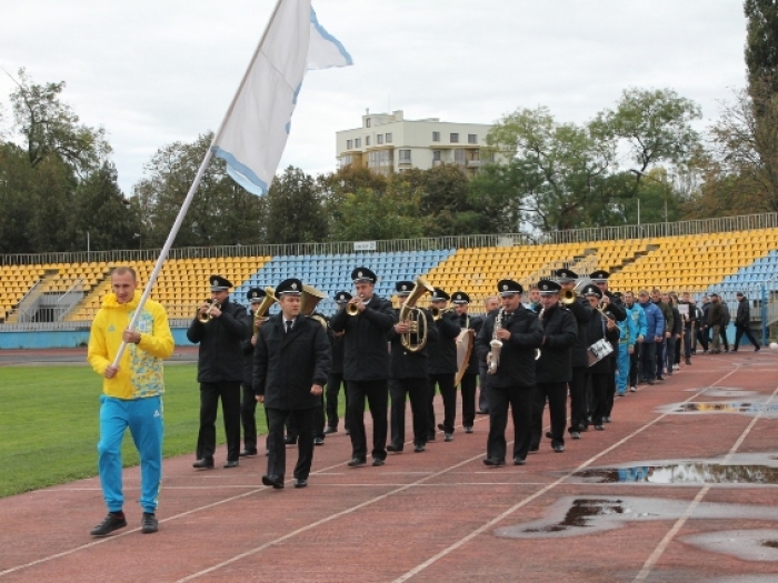 Найкращих спортсменів серед правоохоронців визначають в Ужгороді 