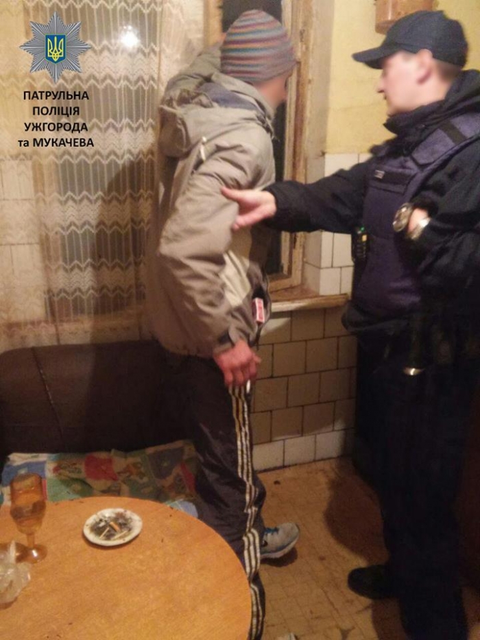 Майже сотню злочинів за місяць розкрили патрульні Ужгорода і Мукачева