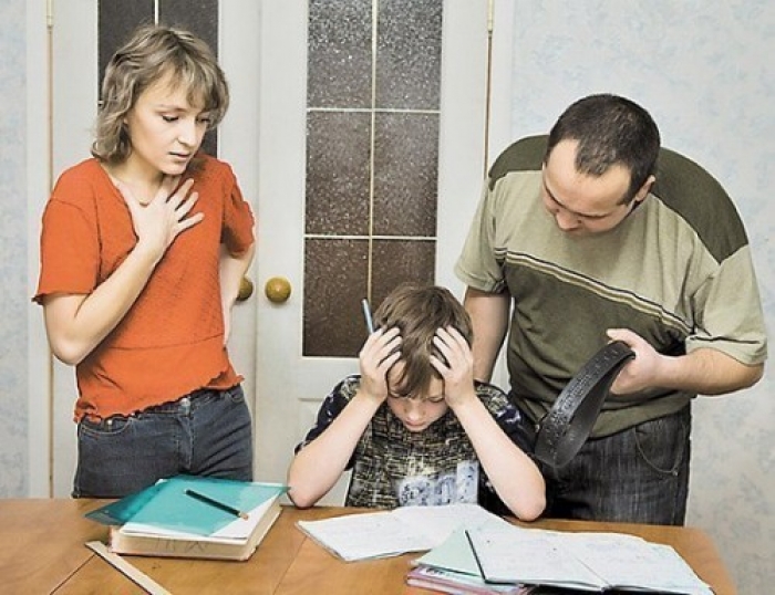 Чи страйкуватимуть закарпатські батьки через домашні завдання?