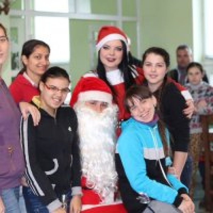 Молодь привітала дітей унікального релігійного дитячого будинку на Ужгородщині