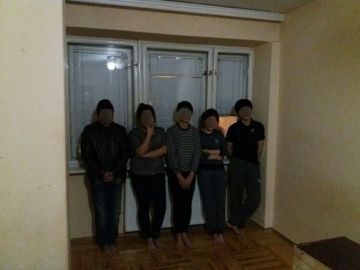 Поліція шукає, хто в центрі Ужгорода переховував в'єтнамських нелегалів 