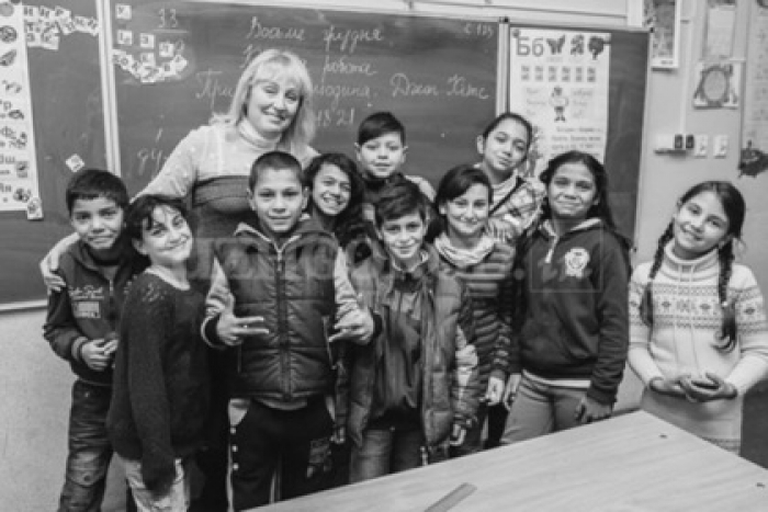 В Ужгороді переселенка з Донбасу знайшла себе у ромській школі