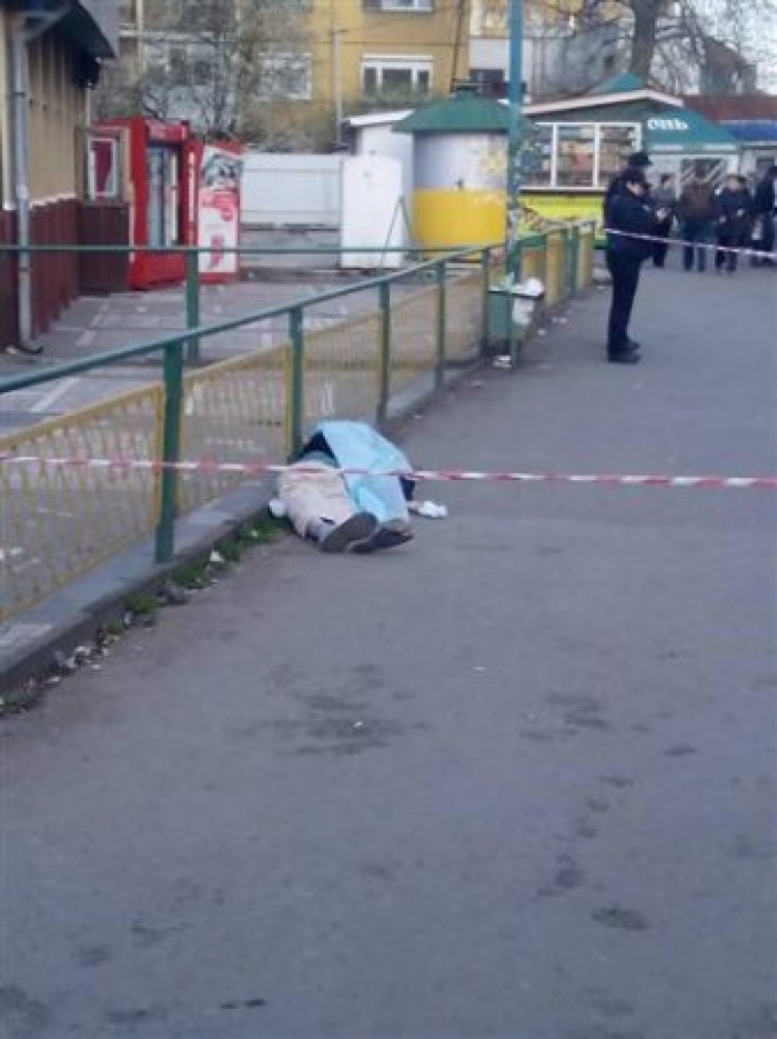 В Ужгороді посеред вулиці померла жінка