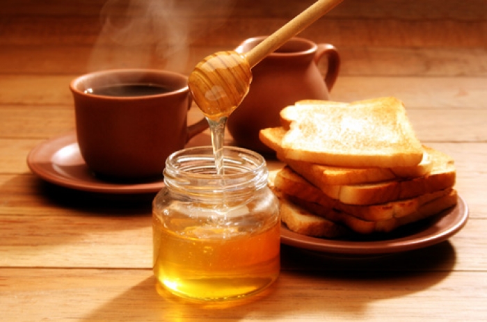 Хочете бути здоровими, гарними і молодими – їжте мед!