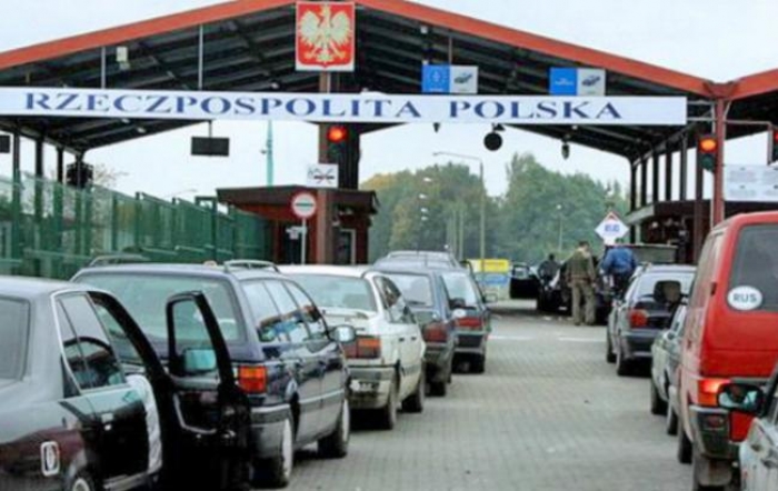 Закарпатцям у Польщу краще їхати через Словаччину. На Львівщині і Волині "зависнете"