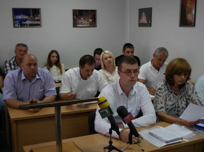 Рішенням виконкому Ужгородської міськради п'ятьом фізичним особам дали дозвіл на проведення земляних робіт