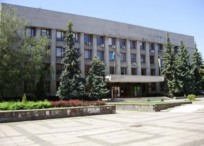 На економічний і соціальний розвиток Ужгорода депутати розподілили додатково 64 мільйони гривень