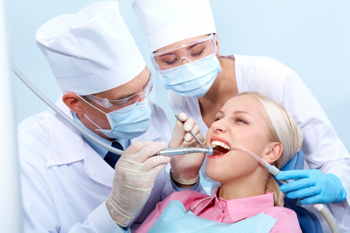 Ужгородцям пропонують безкоштовні консультації стоматолога
