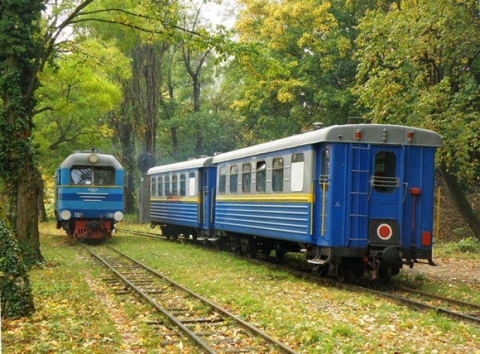 Дитячу залізницю в Ужгороді відкриють на День незалежності, локомотивом керуватиме Москаль