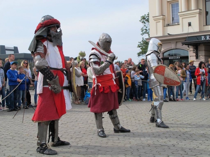 На честь Дня міста в Ужгороді влаштували справжній лицарський турнір