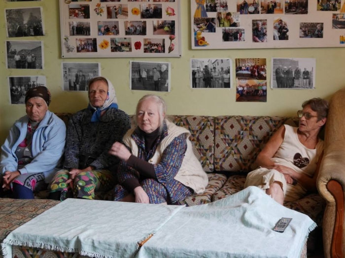 В Ужгороді вшанували літніх містян соціальною акцією «Добра багато не буває»