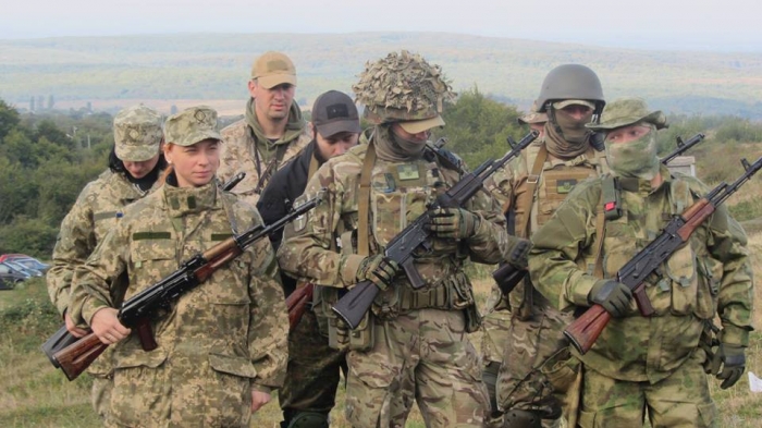 Ужгородські "партизани" готуються до війни з РФ