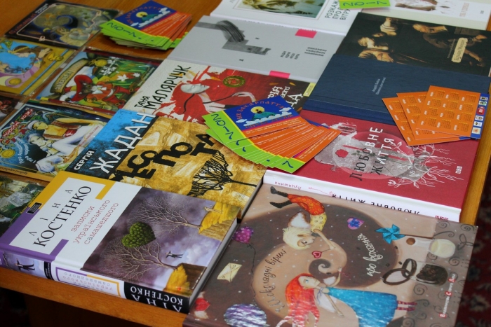 В Ужгороді молодь заохочували до читання проектом "Все Закарпаття читає дітям"