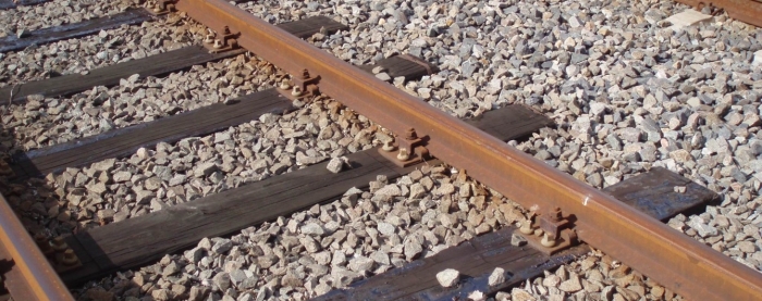 Смерть на колії: В Мукачеві чоловіка затягнуло під поїзд