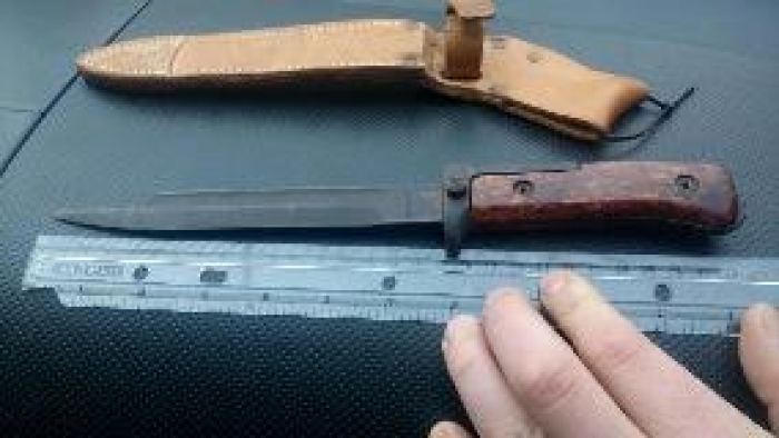 Берегівські поліцейські вилучили зброю у правоохоронця