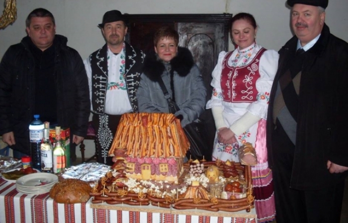 Смачнющий експонат берегівський умілець представив на ужгородському фестивалі
