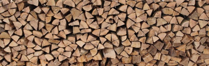 На Тячівщині через дорогий газ розкупили всі дрова