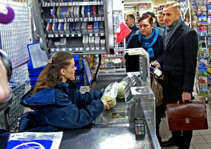 Цигарки, валюта і ФОПи: що змінюється для українців 1 січня