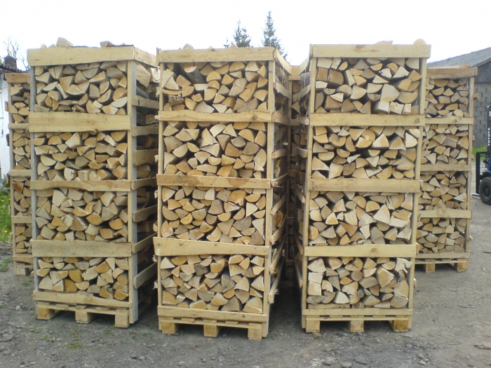 Обмежили довжину дров для пропуску через закарпатський кордон 