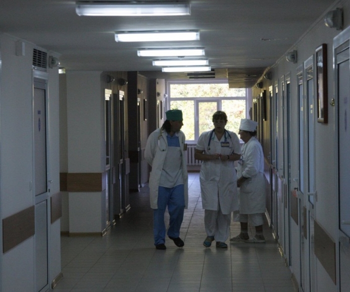 Мукачівські медичні сварки ведуть до трагедії: прокуратура займається лікарем, який не прийняв на лікування хвору з району