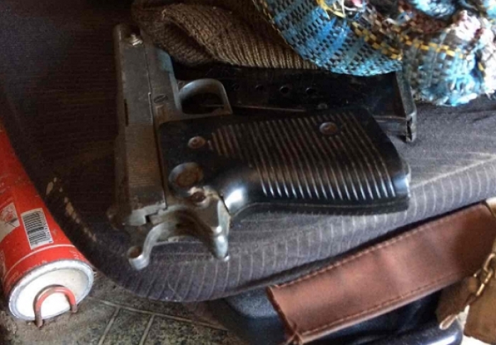 Під сидінням водія-закарпатця знайшли "бригадний" пістолет із Апеннін