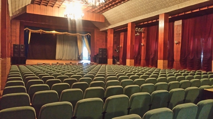 Першу виставу Закарпатський обласний театр драми та комедії в Хусті дасть ще цього року