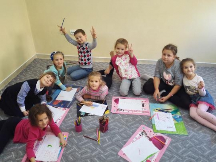 "Нехай у нас в Ужгороді нікого нема, але все ж ми не одинокі", – учасниця проекту ГО "Щасливі діти"