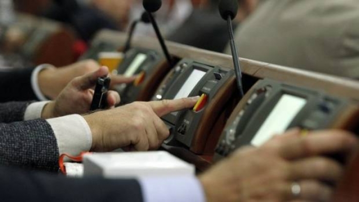 Як голосували нардепи-закарпатці за Закон про "нюанси" щодо тимчасово окупованих територій на Донбасі