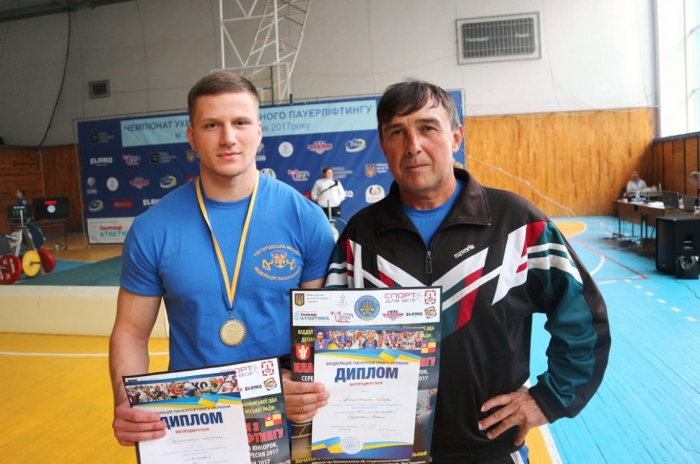 Викладач УжНУ став «Заслуженим працівником фізичної культури і спорту України»
