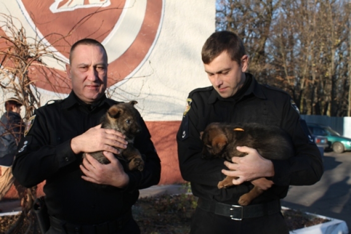 Два вихованці "Олександрівської знаті" стануть у майбутньому вірними помічниками поліцейських Закарпаття