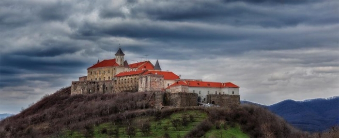 Москаль вніс зміни до розпорядження про передачу замку «Паланок» у комунальну власність Мукачева