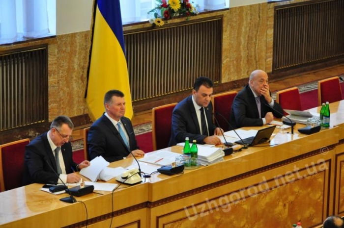 В Ужгороді відбулася 9 сесія Закарпатської обласної ради. Що нового для краян?