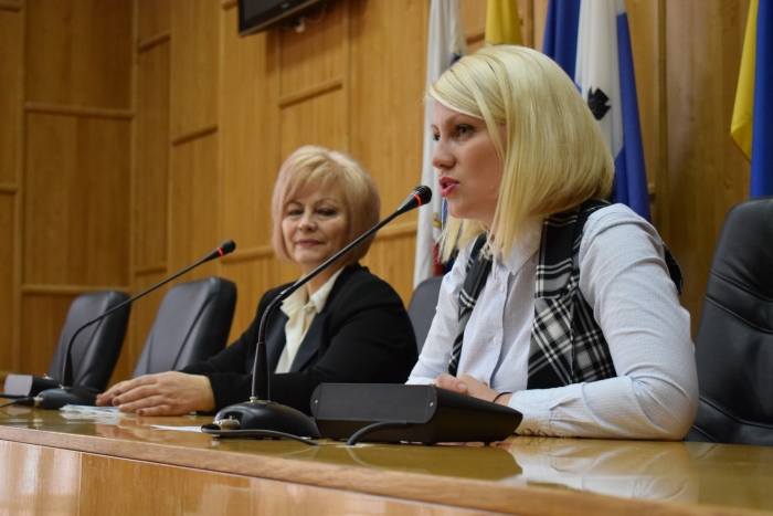 Про права та можливості жінок у сучасному світі та Україні говорили сьогодні в Ужгороді