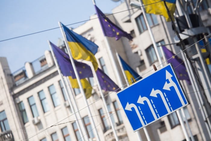 Закарпатці мають знати про п’ять причин, через які ЄС може призупинити безвіз для України