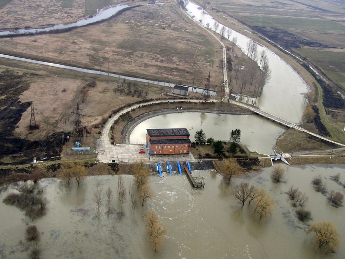 Погодні умови на Закарпатті все ще сприяють збереженню паводкової ситуації
