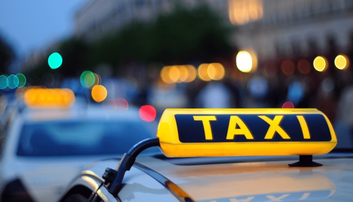 Ціна і якість: що думають та чого бажають ужгородці службам таксі в місті