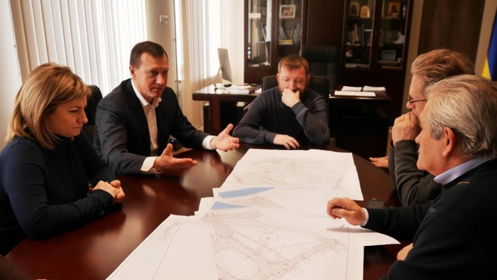 В Ужгороді обговорили можливості оновлення і впорядкування парків, скверів і набережних