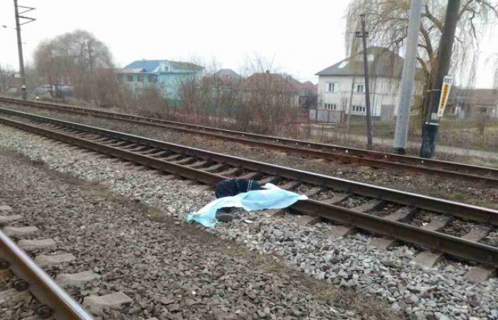 На Мукачівщині під потягом загинув 70-річний чоловік