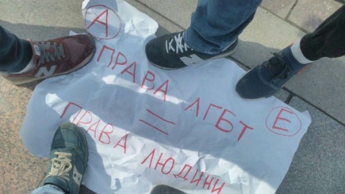 Конфлікт в Ужгороді: марш жінок закінчився сутичками