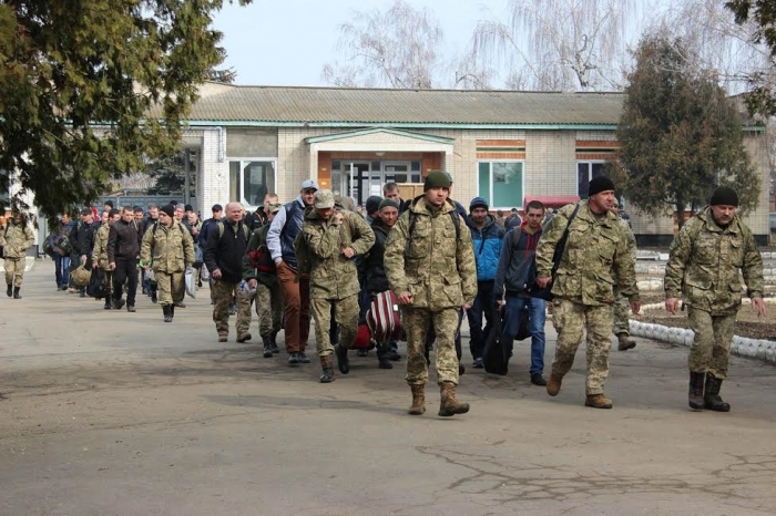 Закарпатські учасники АТО відправилися на навчальні збори на Одещину