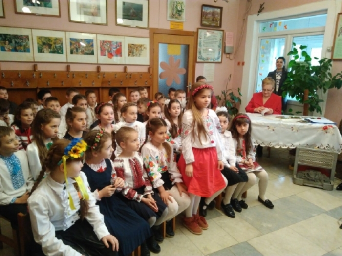 Ужгородських діток шанобливо ставитися до довкілля навчають "Еко-абеткою"