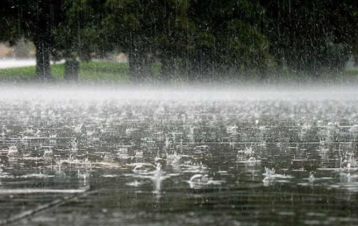 Зливи, град, шквали: на Закарпатті очікують на погіршення погодних умов