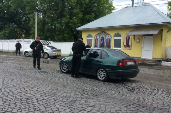 П'ятьом нападникам з Мукачева вже оголошено про підозру у скоєнні хуліганських дій