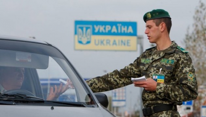 Закарпатські прикордонники вже чекають на охочих перетнути кордон України