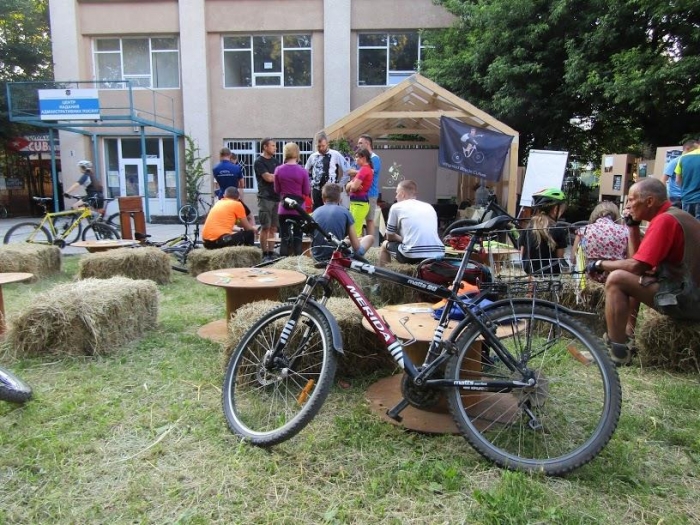 Об’єднання велосипедистів «Uzhgorod Bicycle Culture» презентувалося на "Майстерні міста"