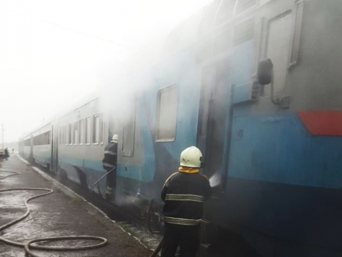 Залізницею на Закарпатті мчав палаючий поїзд...