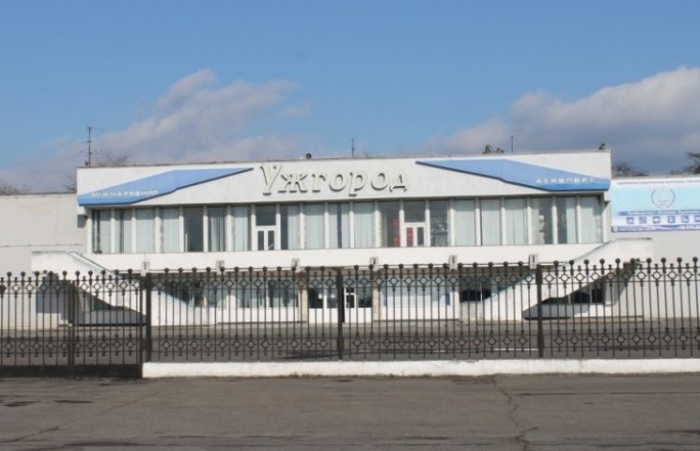 Аеропорт "Ужгород" має бути збережений — депутати Закарпаття