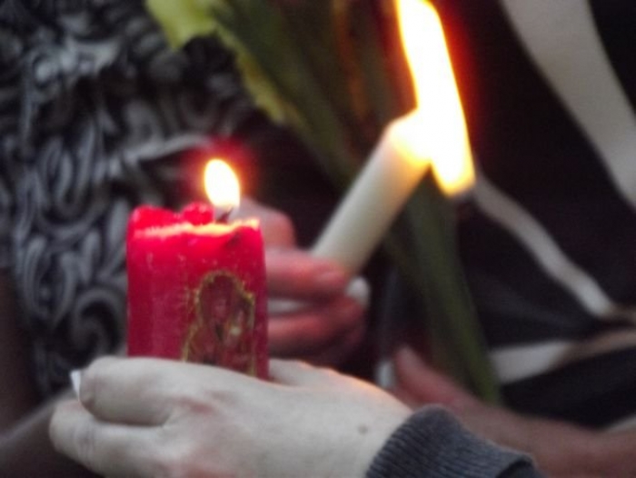 Молитвами і свічками пом'янули в Ужгороді жертв Іловайської трагедії