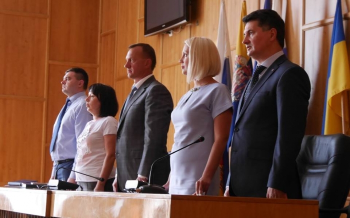День Прапора та 26-ту річницю Незалежності урочисто відзначили в Ужгородській міській раді
