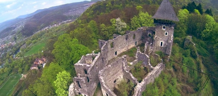 Древня фортеця в Ужанській долині закриється на реставрацію